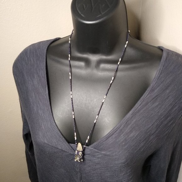 Small Bead And Quartz Crystal Necklace - Picture 3 of 16